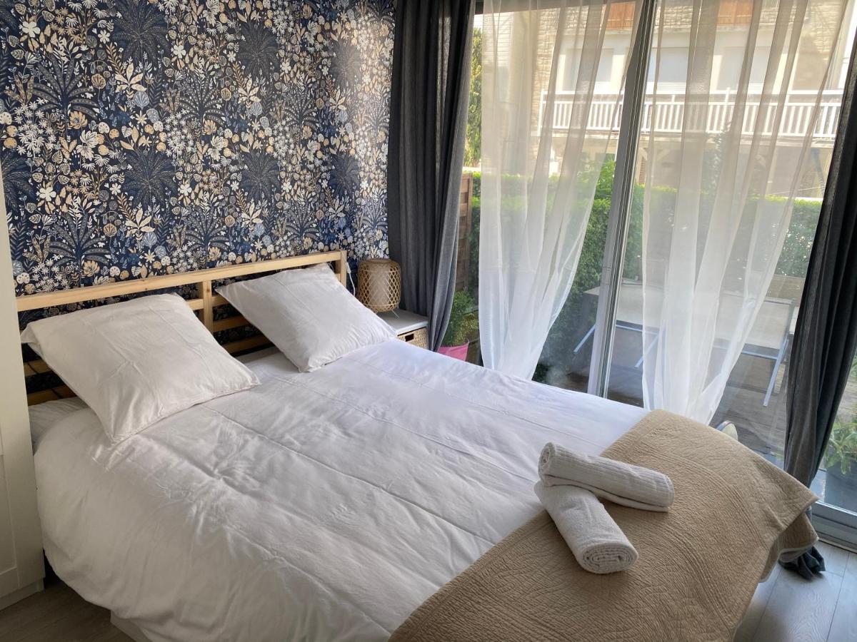 Appartement Terrasse Privee Grande Plage A 100 M - Parking Gratuit Сен-Каст-ле-Гильдо Экстерьер фото